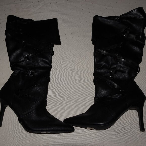 BRAND NEW FUNTASMA WOMENS BLACK BOOTS SIZE 12M STRAPPY - Picture 1 of 5
